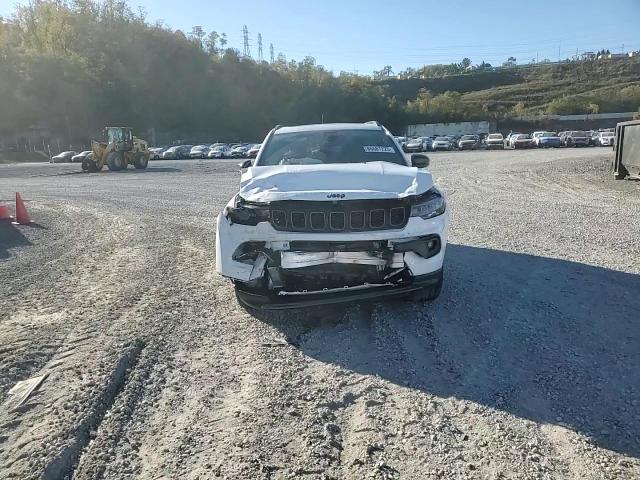 2025 Jeep Compass Latitude VIN: 3C4NJDBN3ST537535 Lot: 86667225