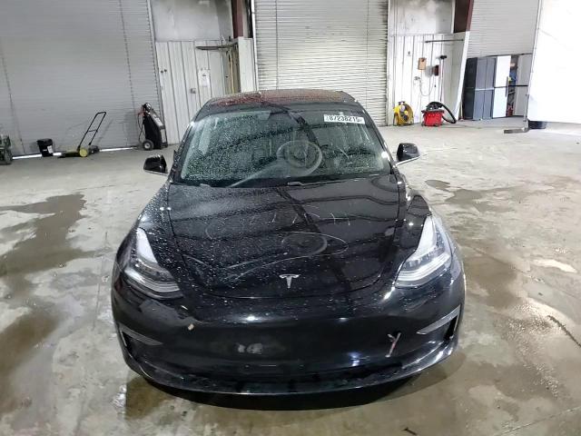 2018 Tesla Model 3 VIN: 5YJ3E1EB0JF093992 Lot: 87238215