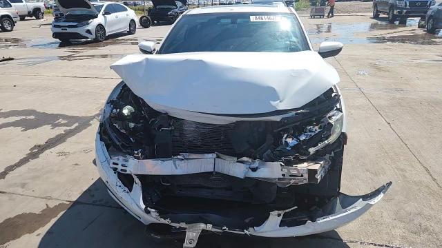 2017 Honda Civic Lx VIN: 2HGFC4B00HH302418 Lot: 84614625