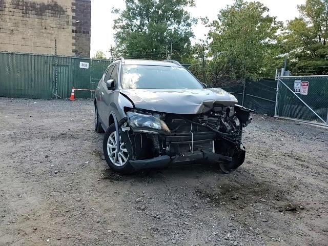 2017 Nissan Rogue S VIN: KNMAT2MV4HP600603 Lot: 82260855