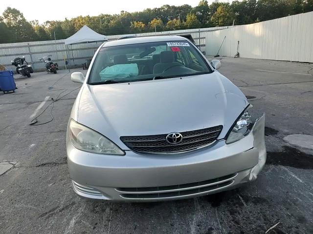2003 Toyota Camry Le VIN: 4T1BE32K03U143257 Lot: 85743645