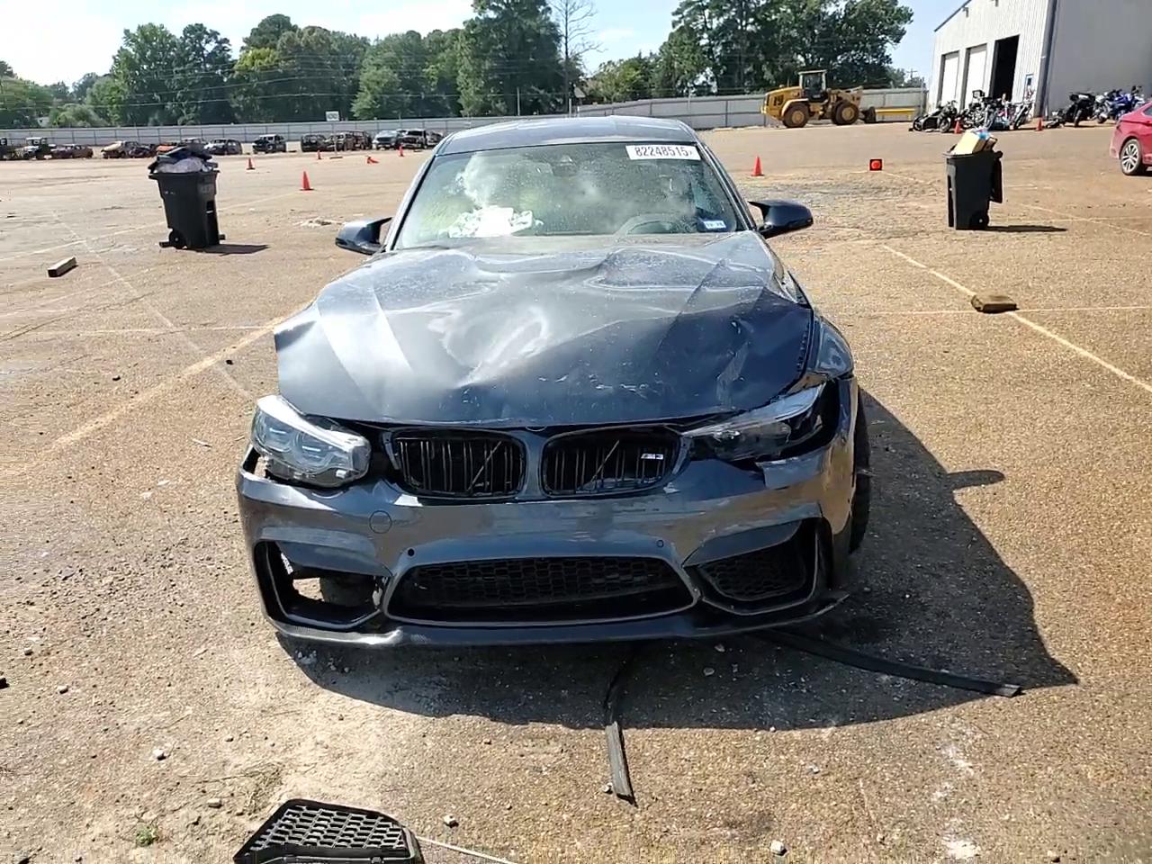 Фото: WBS8M9C50J5J79575