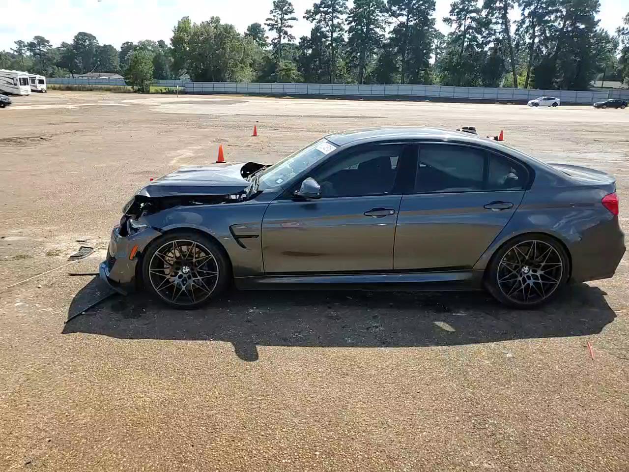 Фото: WBS8M9C50J5J79575