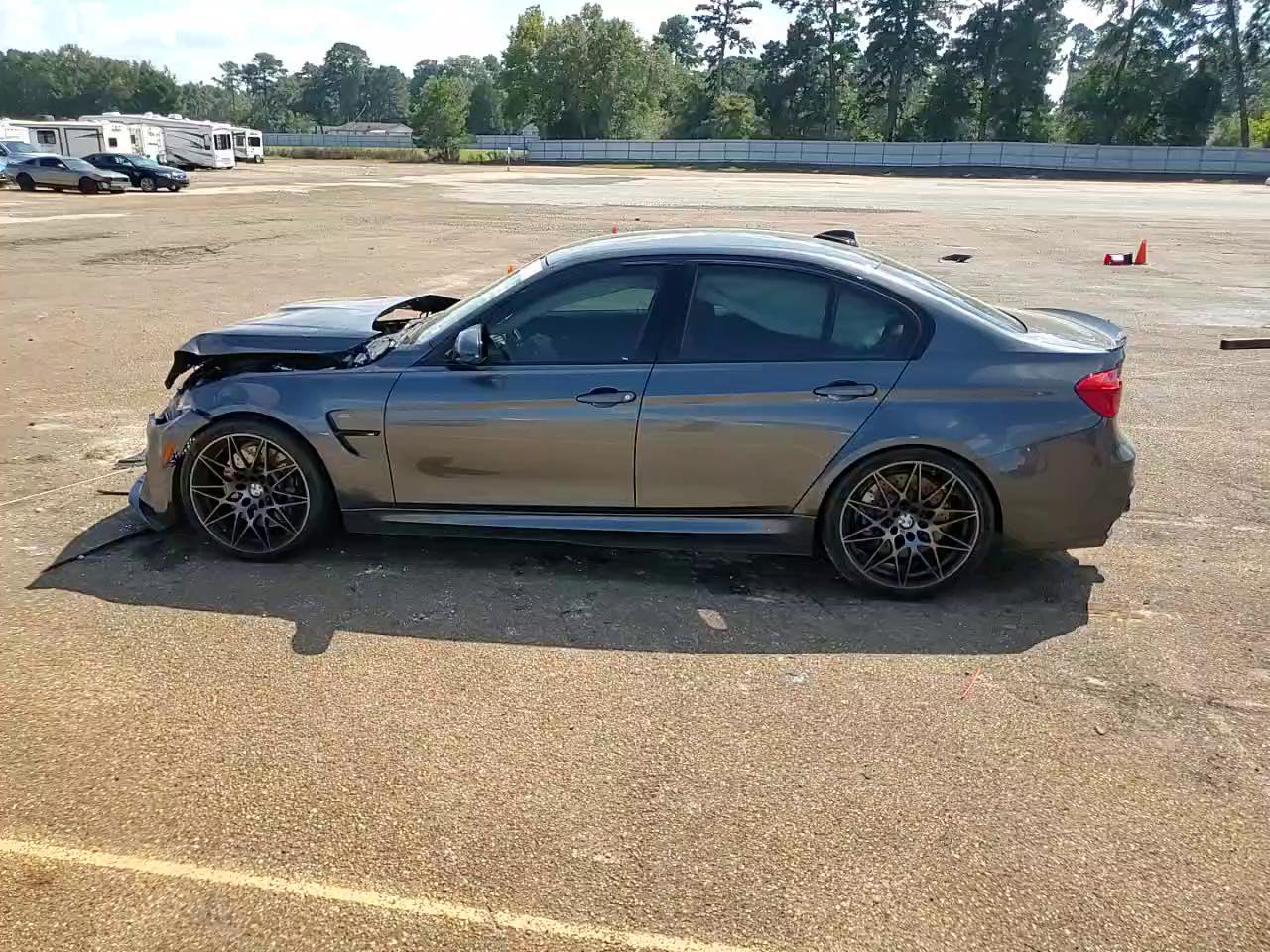 Фото: WBS8M9C50J5J79575