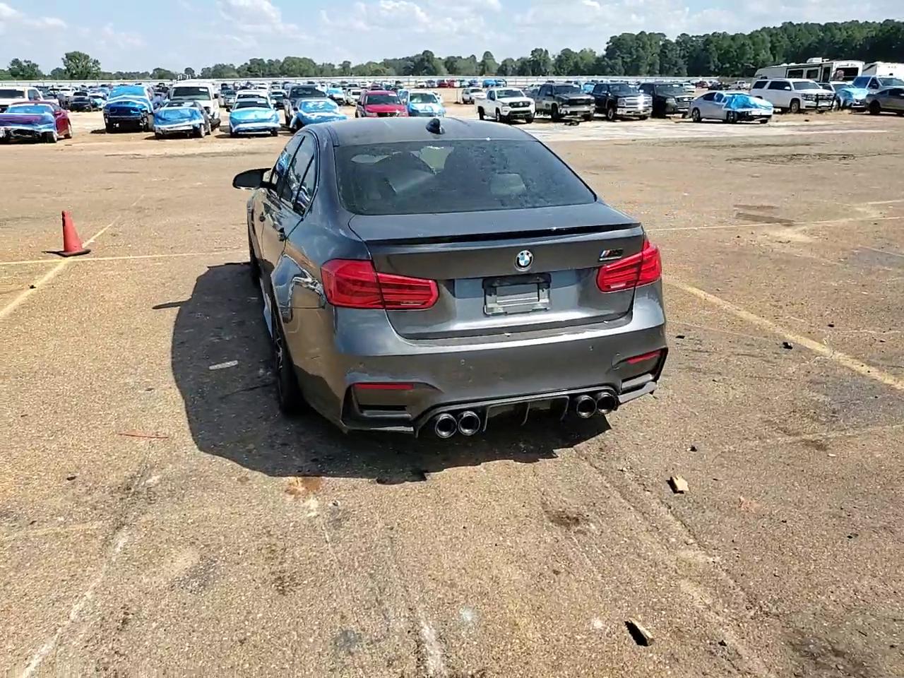 Фото: WBS8M9C50J5J79575