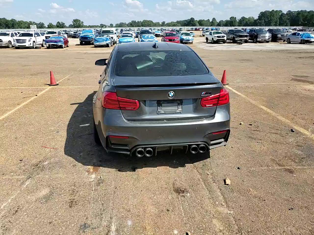 Фото: WBS8M9C50J5J79575