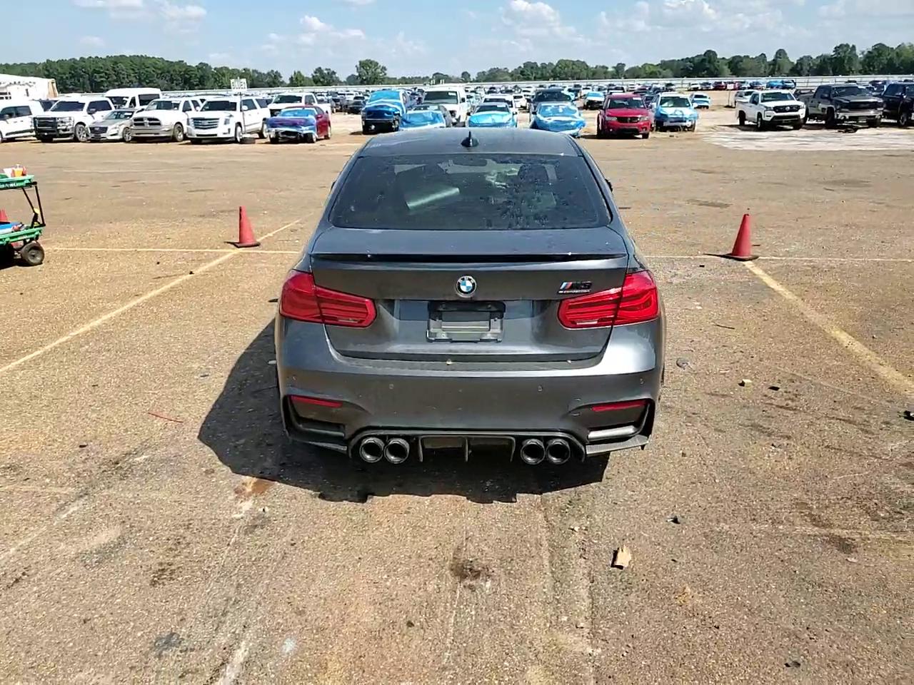 Фото: WBS8M9C50J5J79575