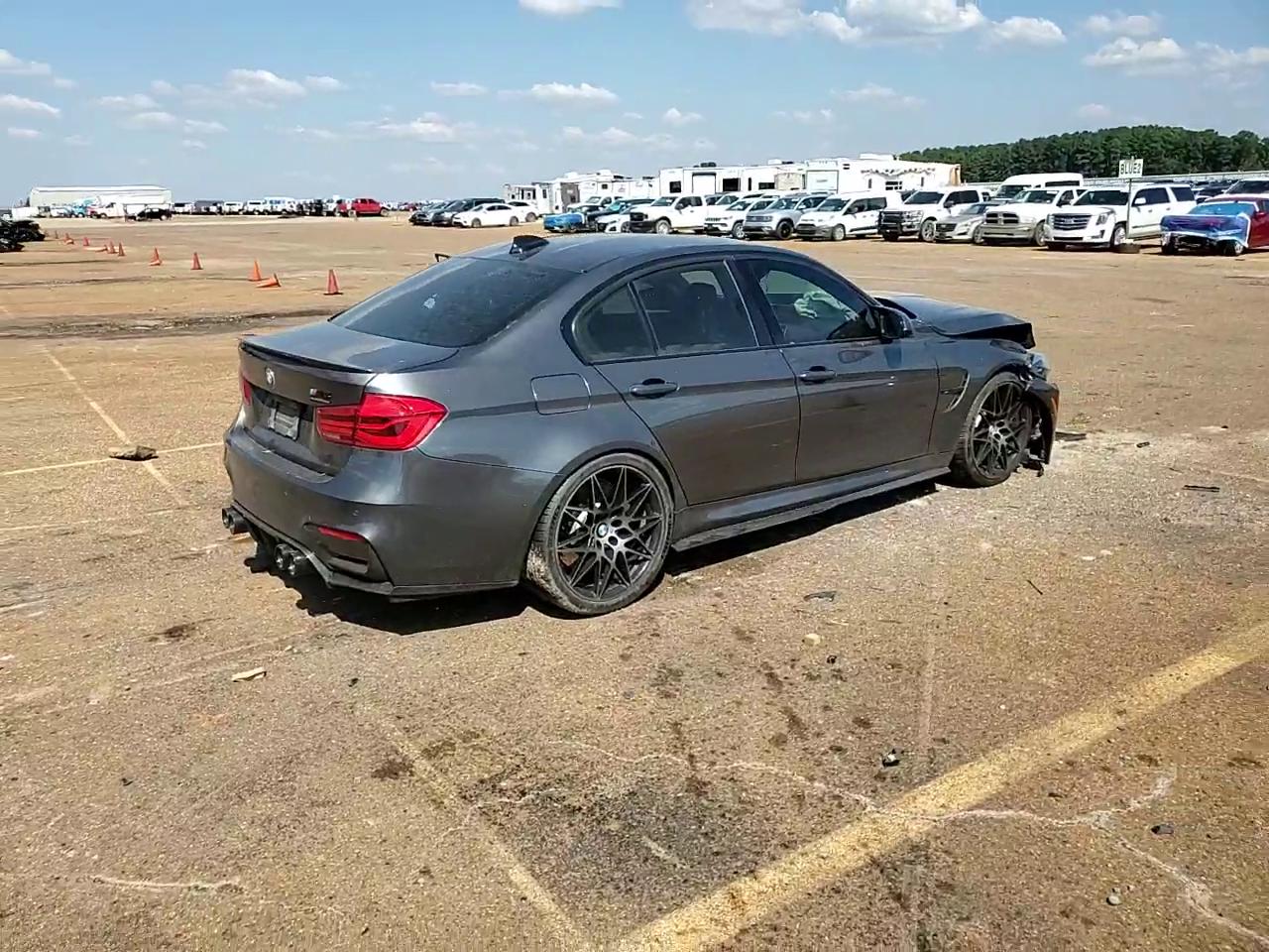 Фото: WBS8M9C50J5J79575