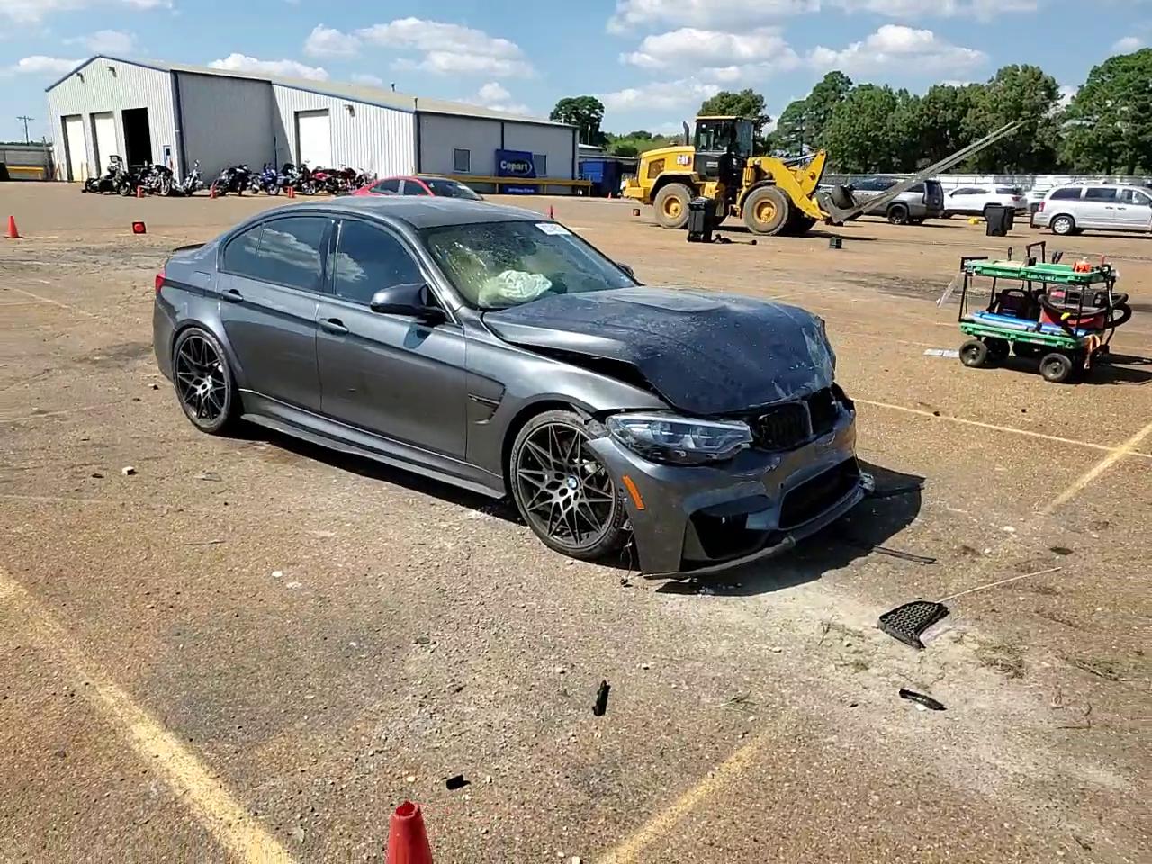 Фото: WBS8M9C50J5J79575