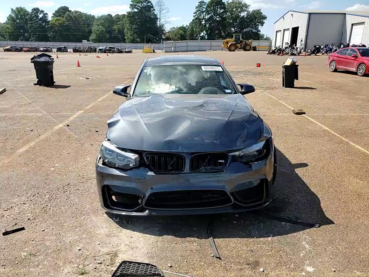 Фото: WBS8M9C50J5J79575