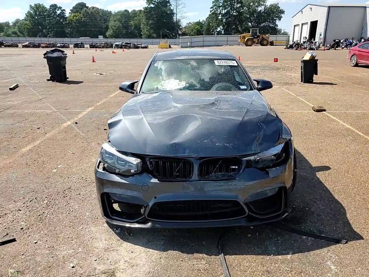 Фото: WBS8M9C50J5J79575