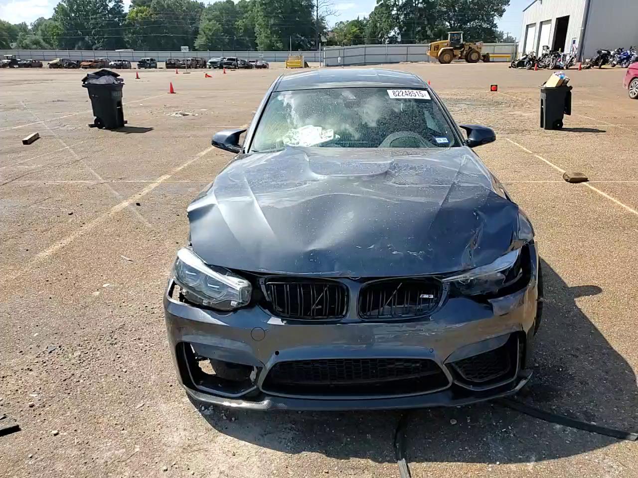 Фото: WBS8M9C50J5J79575