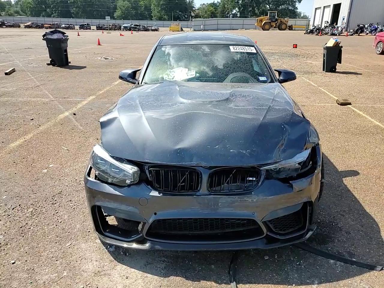 Фото: WBS8M9C50J5J79575