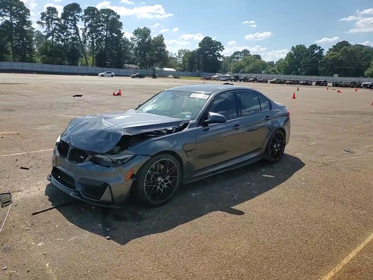 Фото: WBS8M9C50J5J79575