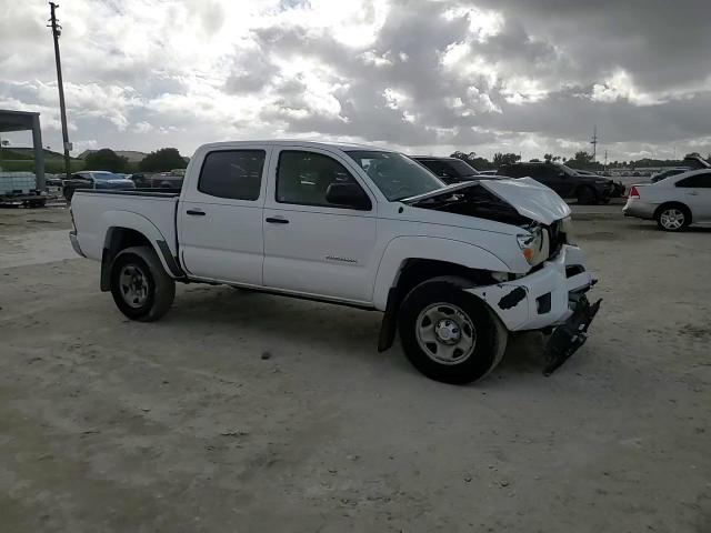 2013 Toyota Tacoma Double Cab Prerunner VIN: 5TFJU4GN9DX035604 Lot: 82253415