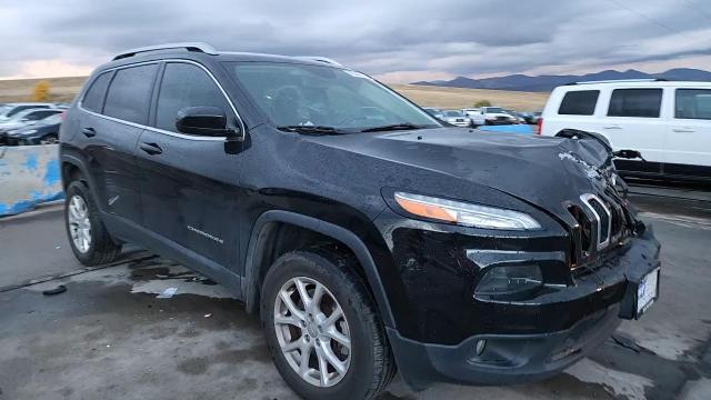 2017 Jeep Cherokee Latitude VIN: 1C4PJMCS5HD223719 Lot: 89846745