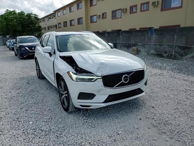 2020 Volvo Xc60 T5 Momentum VIN: YV4102DK8L1490565 Lot: 90481325
