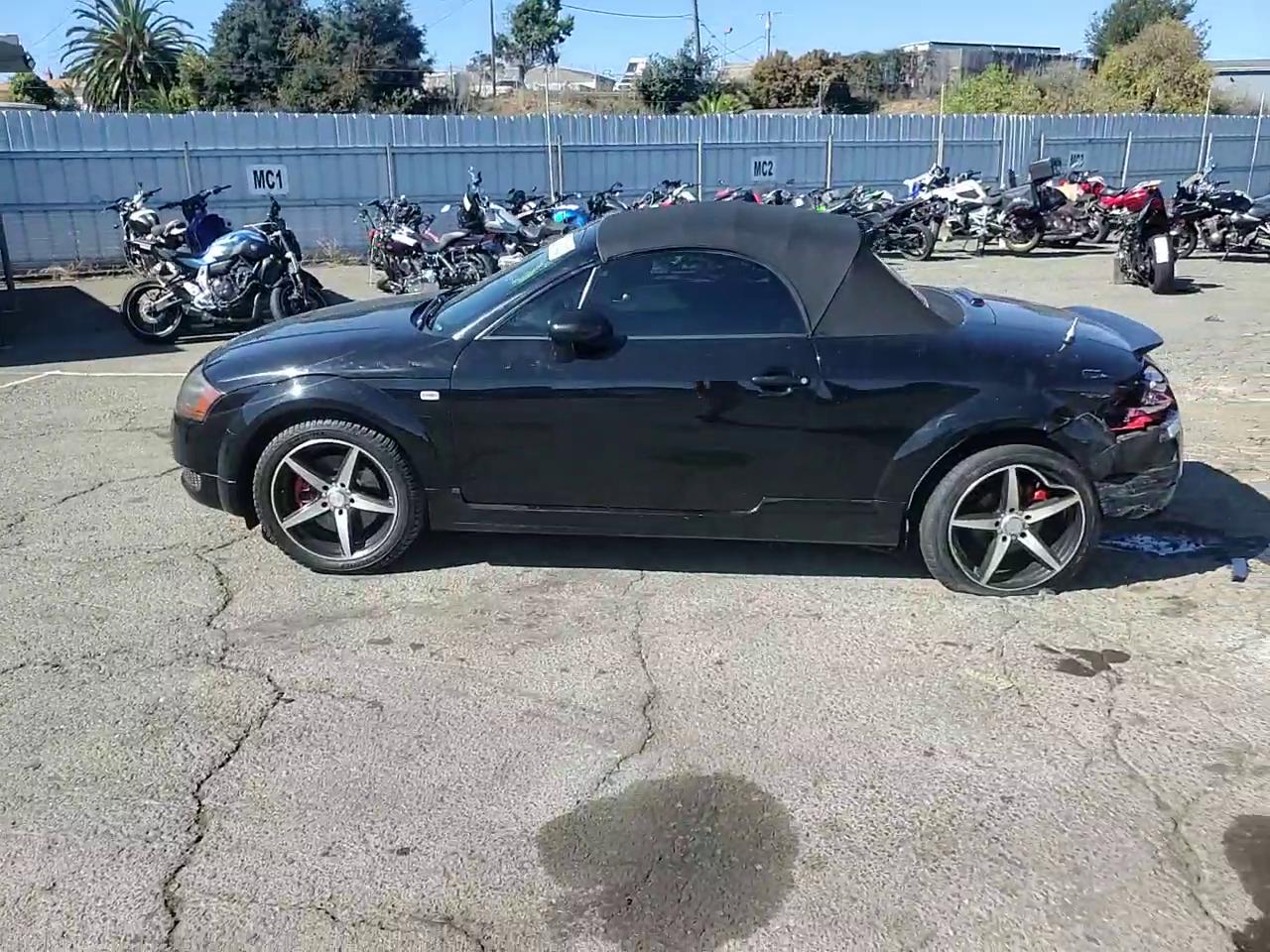 Фото: TRUUT28N311037162