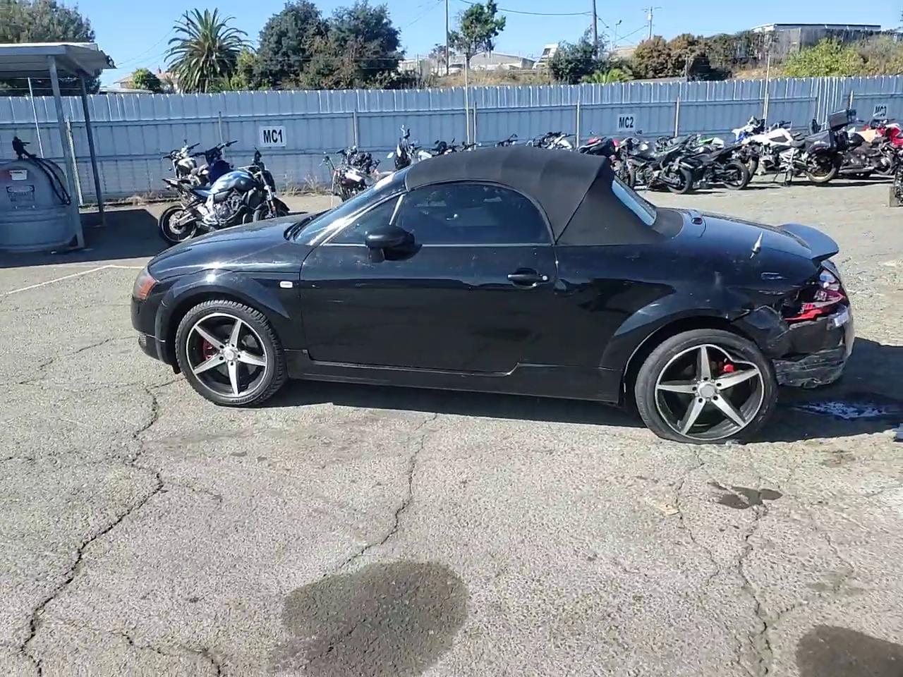 Фото: TRUUT28N311037162