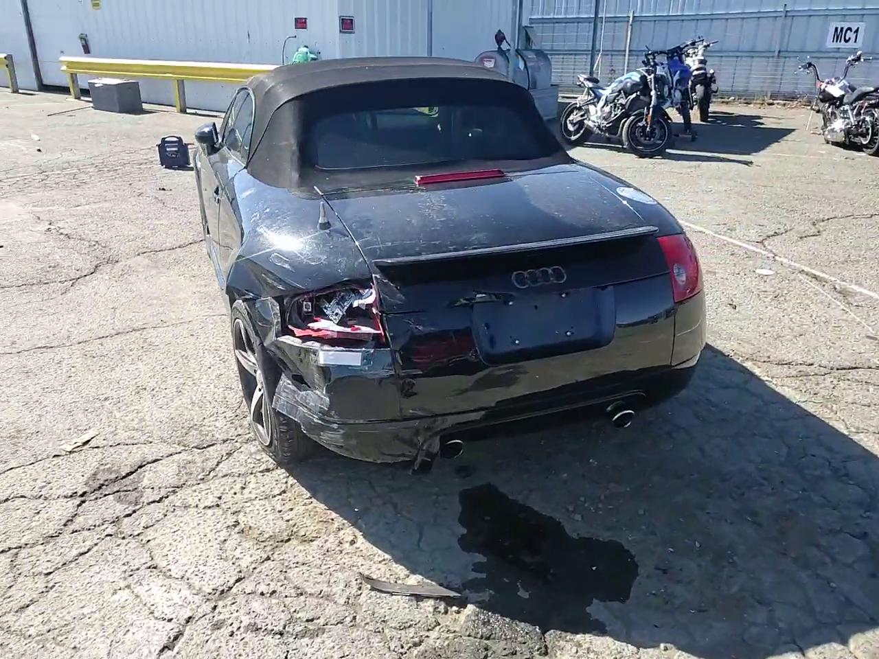 Фото: TRUUT28N311037162