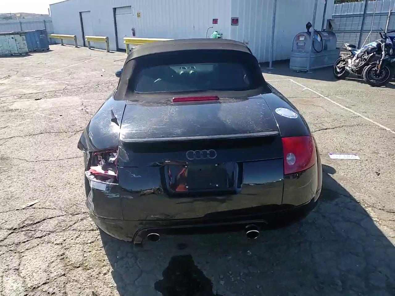 Фото: TRUUT28N311037162