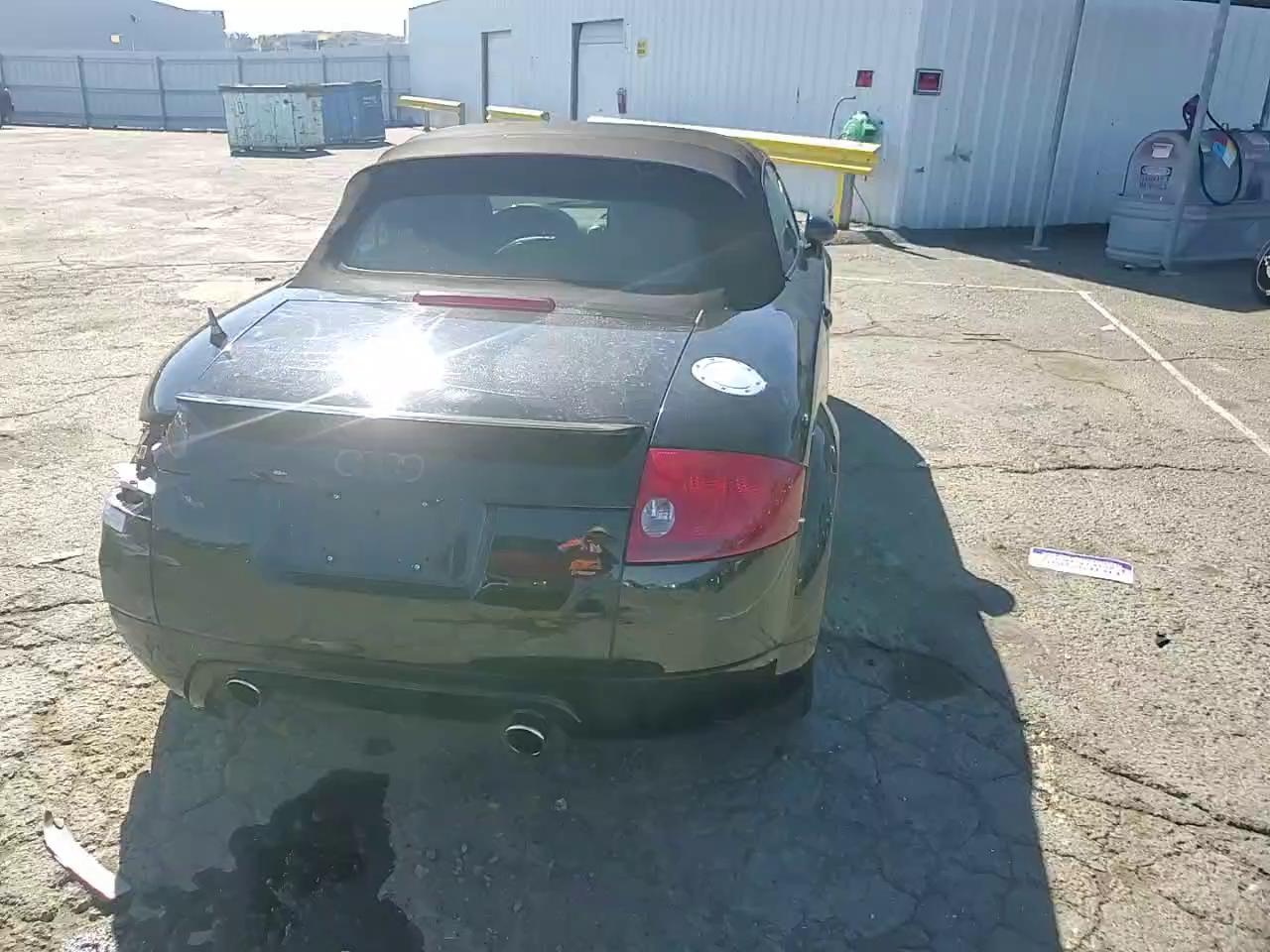 Фото: TRUUT28N311037162