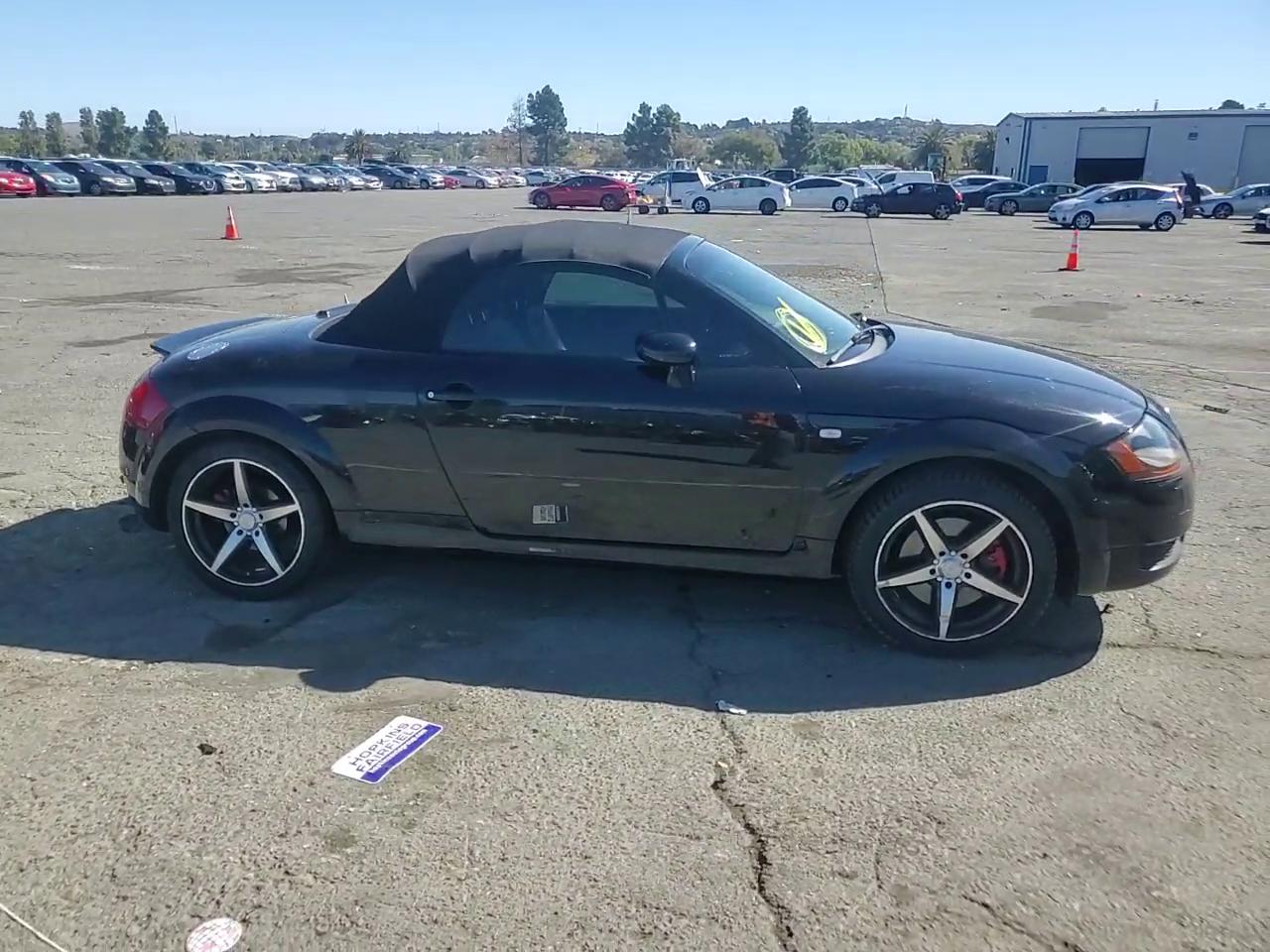 Фото: TRUUT28N311037162