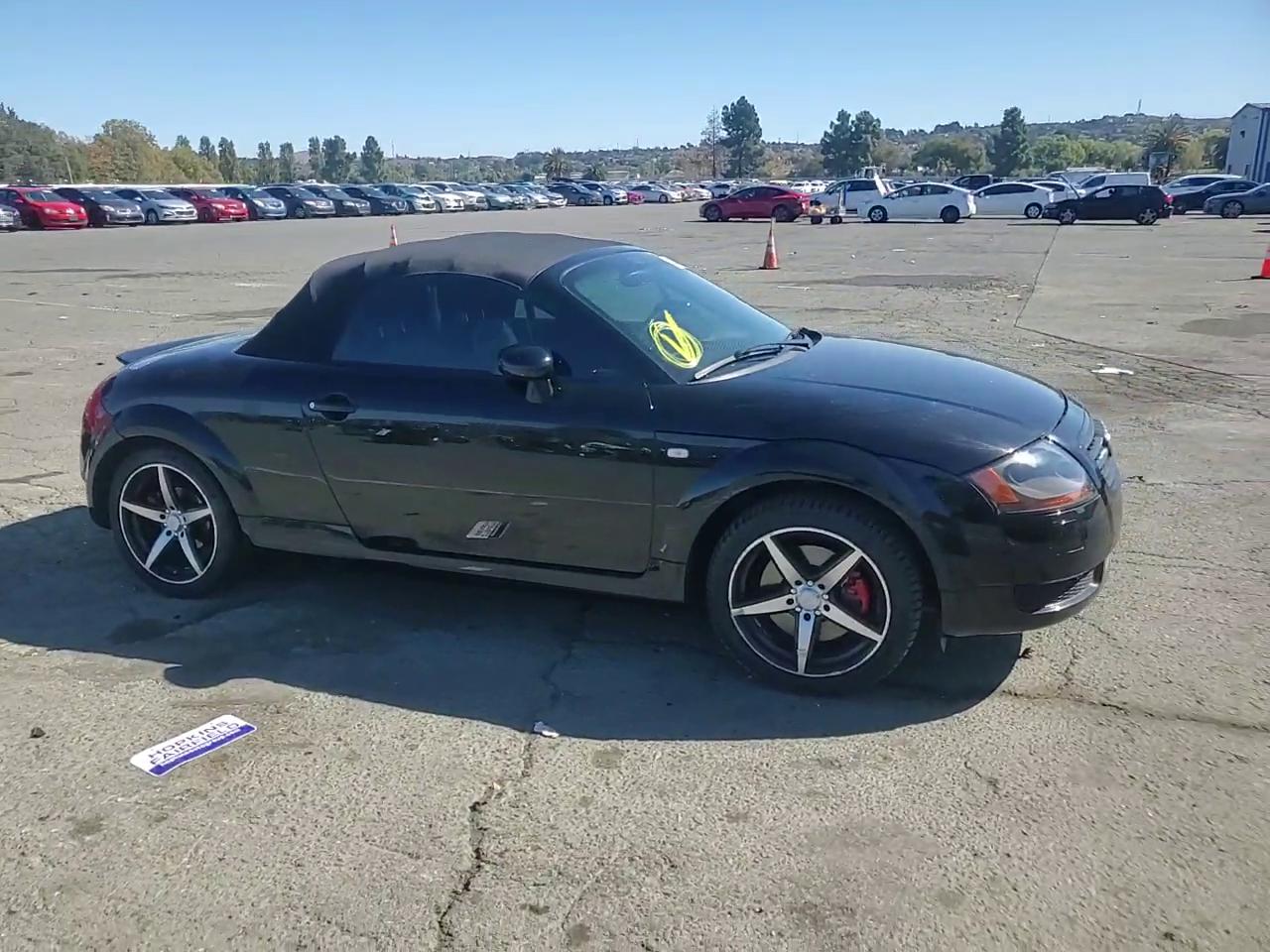 Фото: TRUUT28N311037162