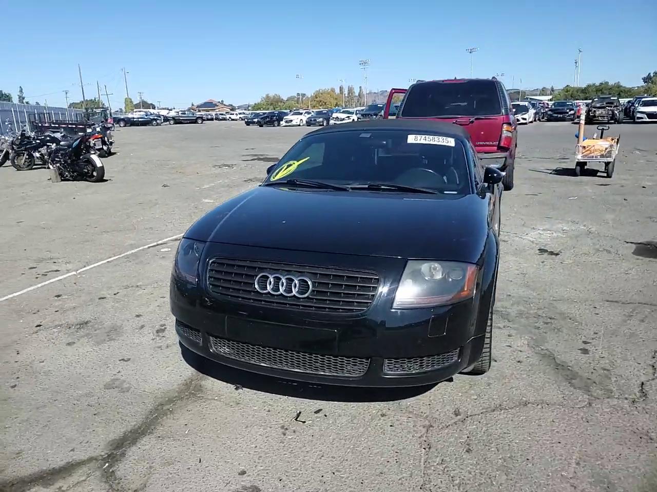 Фото: TRUUT28N311037162