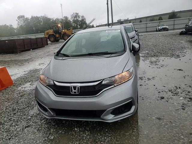 2020 Honda Fit Lx VIN: 3HGGK5H42LM710565 Lot: 82302985