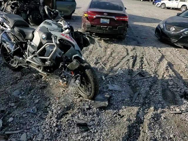 2022 BMW R 1250 Gs Adventure VIN: WB10M1306N6F88898 Lot: 89826545