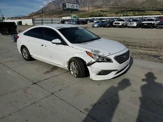 2015 Hyundai Sonata Se VIN: 5NPE24AF6FH217056 Lot: 81803905
