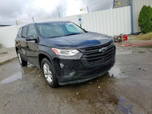 2019 Chevrolet Traverse Ls VIN: 1GNERFKWXKJ108470 Lot: 85681025