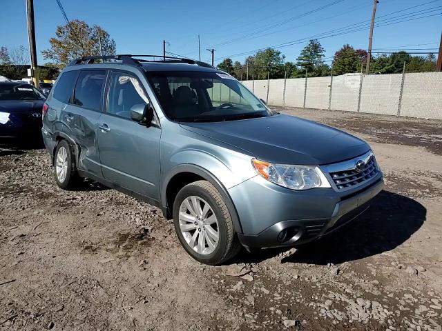 2011 Subaru Forester Limited VIN: JF2SHAEC4BH715878 Lot: 86841125