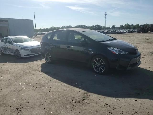 2017 Toyota Prius V VIN: JTDZN3EU2HJ066903 Lot: 82201745