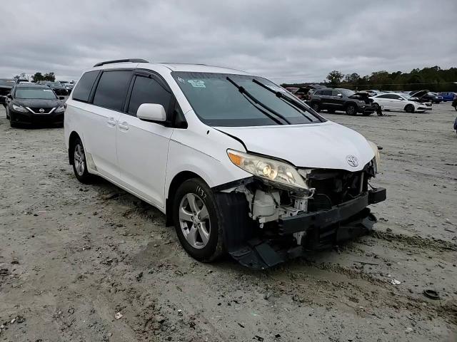 2011 Toyota Sienna Le VIN: 5TDKK3DC1BS067229 Lot: 96815535