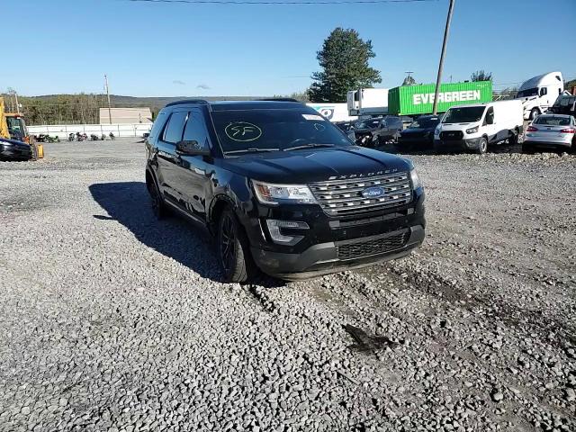 2017 Ford Explorer Xlt VIN: 1FM5K8D84HGC65209 Lot: 85728455