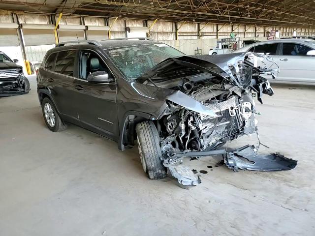 2018 Jeep Cherokee Latitude Plus VIN: 1C4PJLLB4JD568904 Lot: 89738695