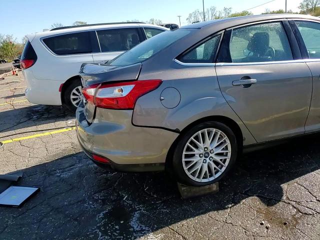 2012 Ford Focus Sel VIN: 1FAHP3H28CL294116 Lot: 84036145
