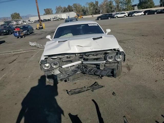 2019 Dodge Challenger Sxt VIN: 2C3CDZAG4KH677461 Lot: 81975975