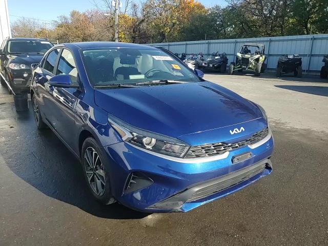 2022 Kia Forte Fe VIN: 3KPF24AD8NE459062 Lot: 89843005