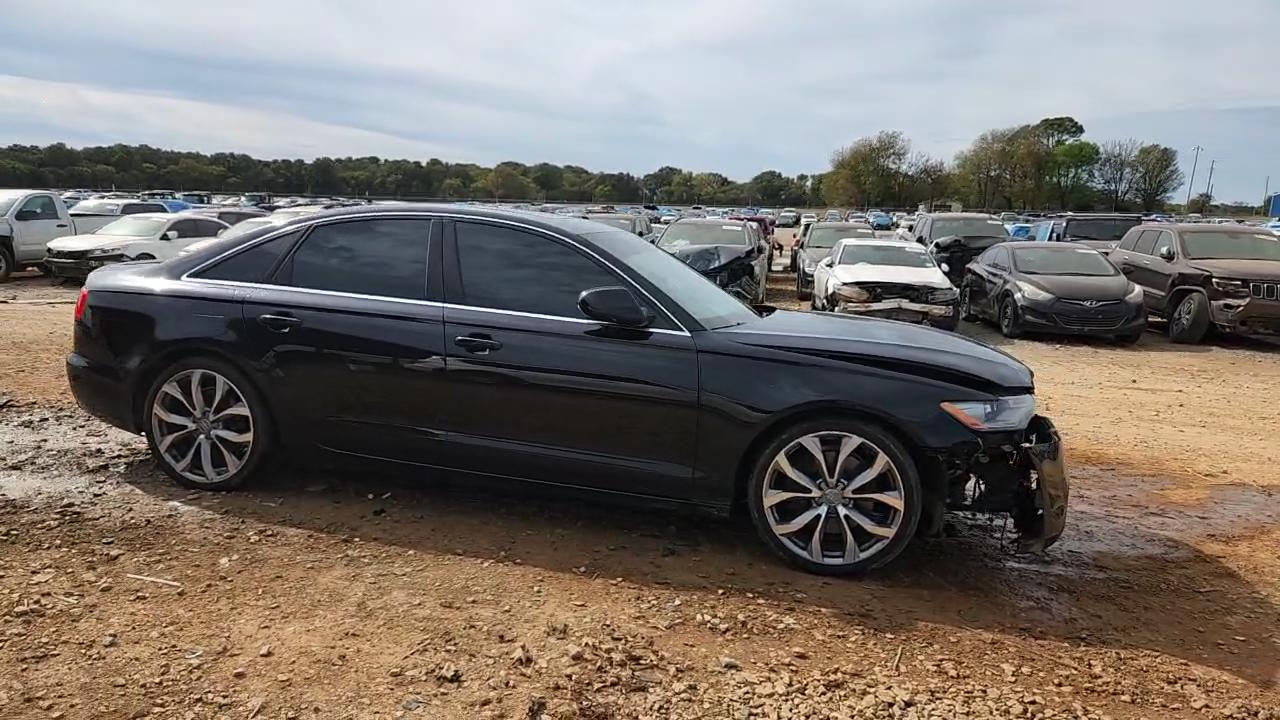 Фото: WAUGFAFC0EN077477