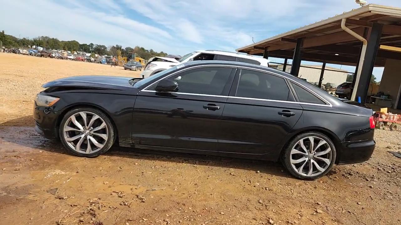 Фото: WAUGFAFC0EN077477