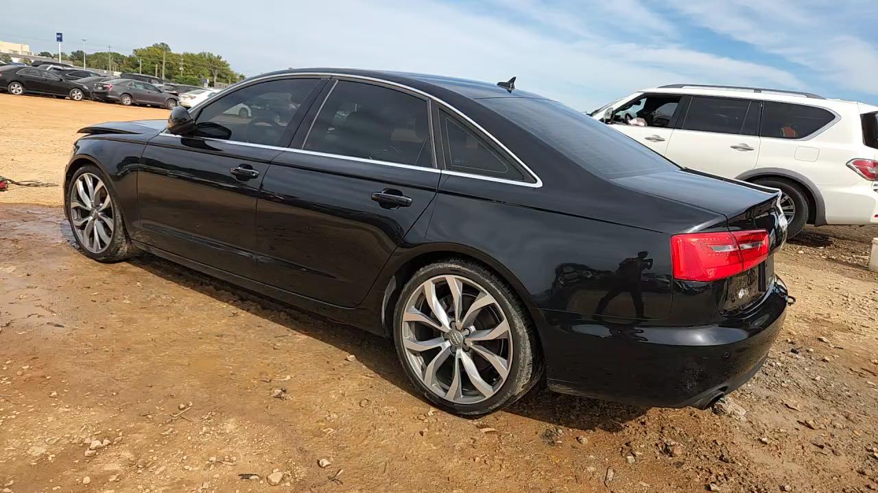 Фото: WAUGFAFC0EN077477