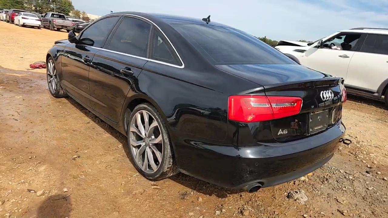 Фото: WAUGFAFC0EN077477