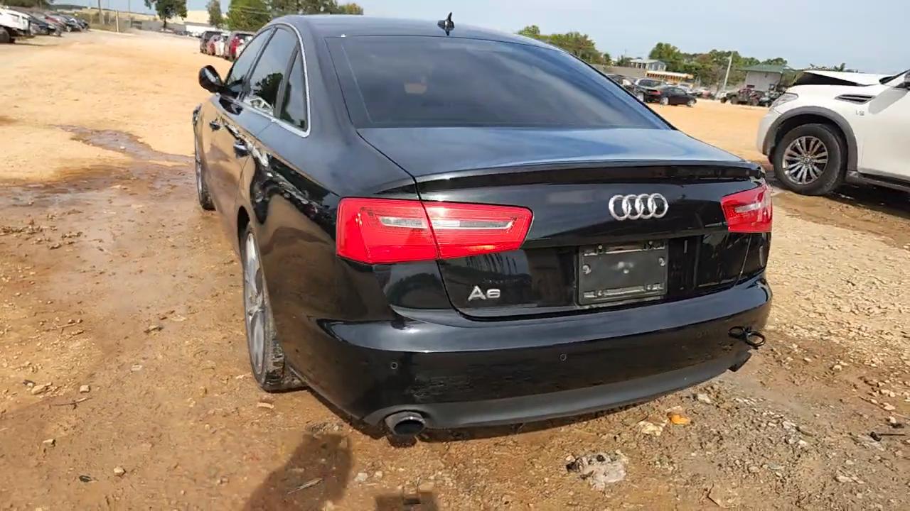 Фото: WAUGFAFC0EN077477