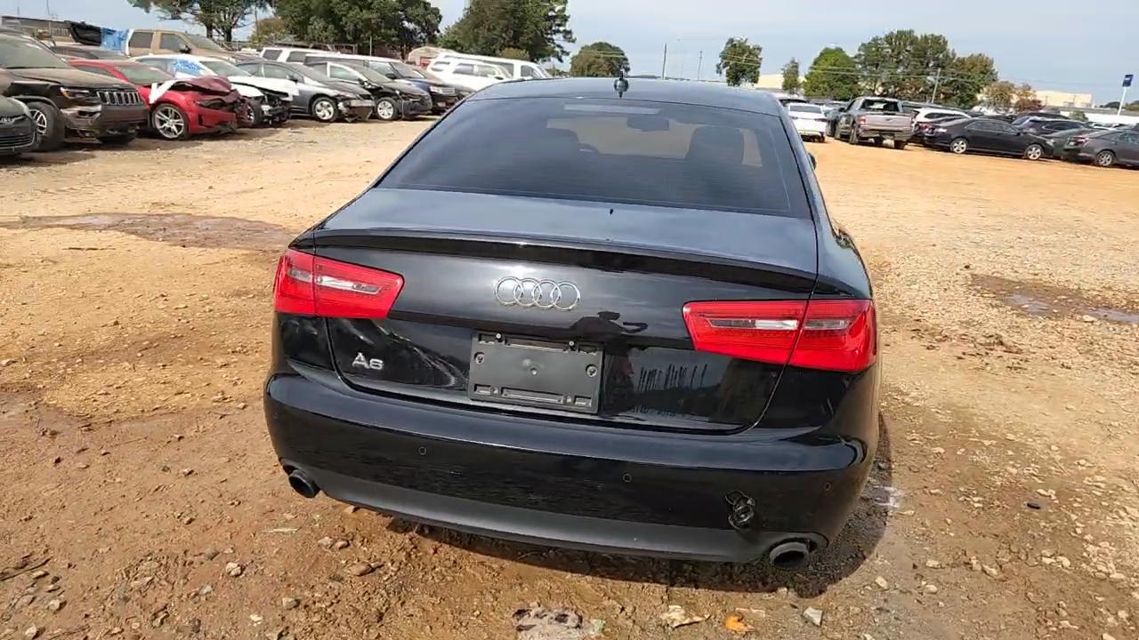 Фото: WAUGFAFC0EN077477