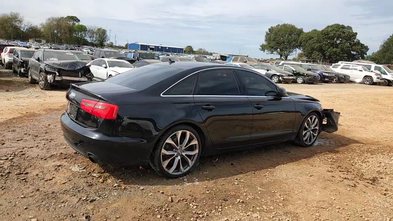 Фото: WAUGFAFC0EN077477