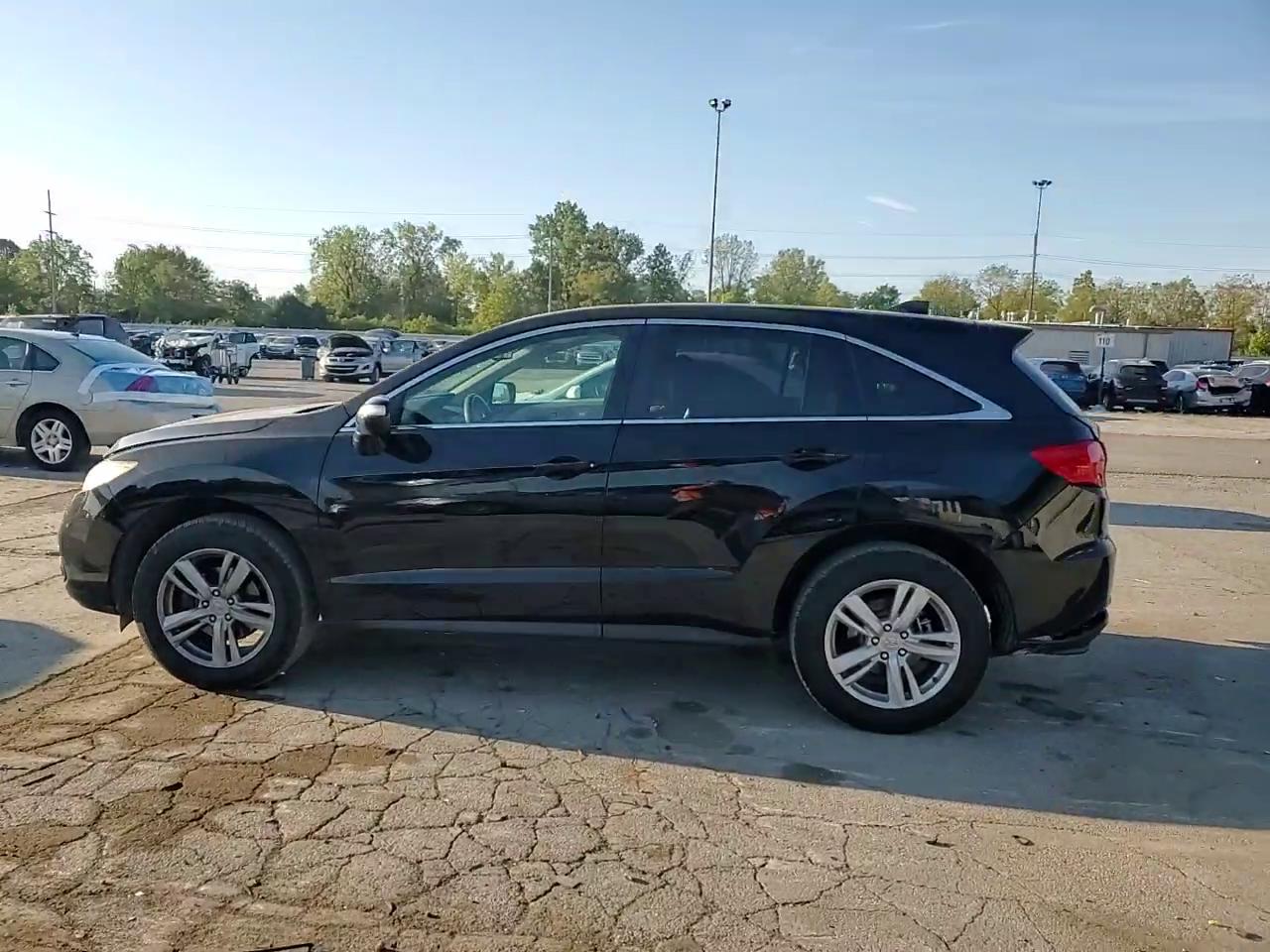 Фото: 5J8TB4H59DL011597