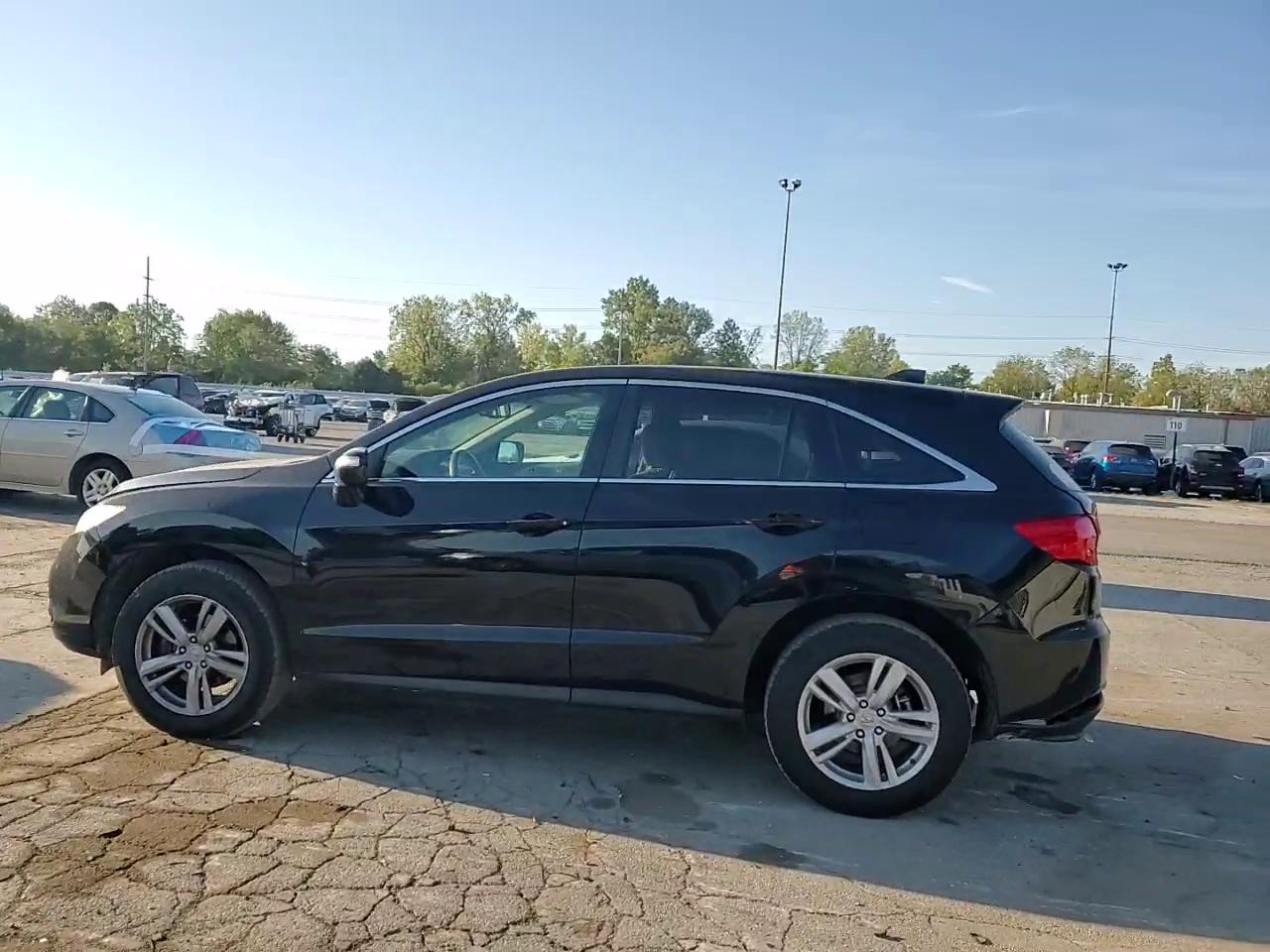 Фото: 5J8TB4H59DL011597